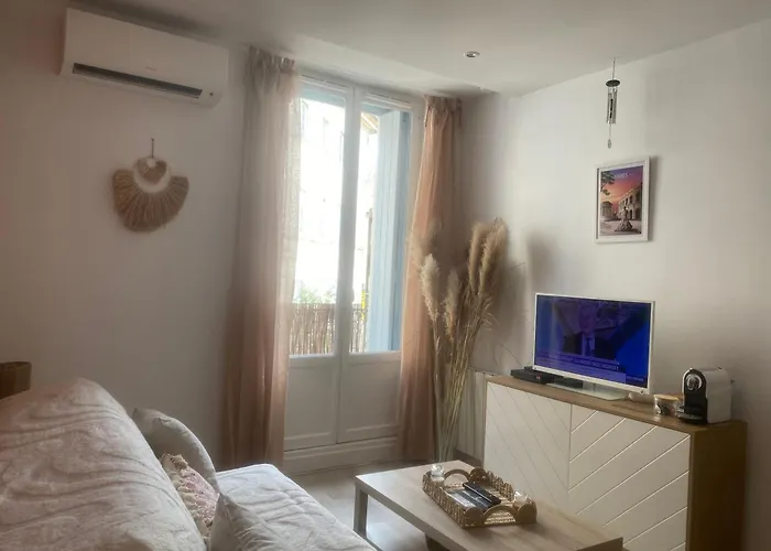 Blue - Centre Historique De *